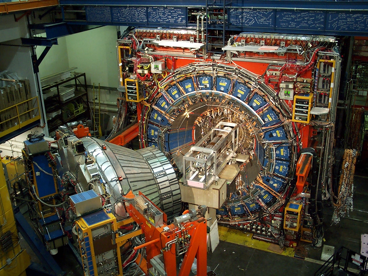 Installation of the silicon detector